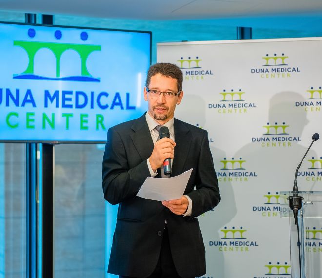 DUNA MEDICAL CENTER OPENING - Archive