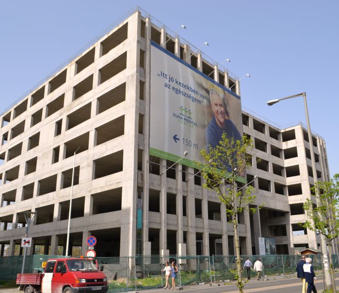 Megkezdődött a Duna Medical Center kórházának építése